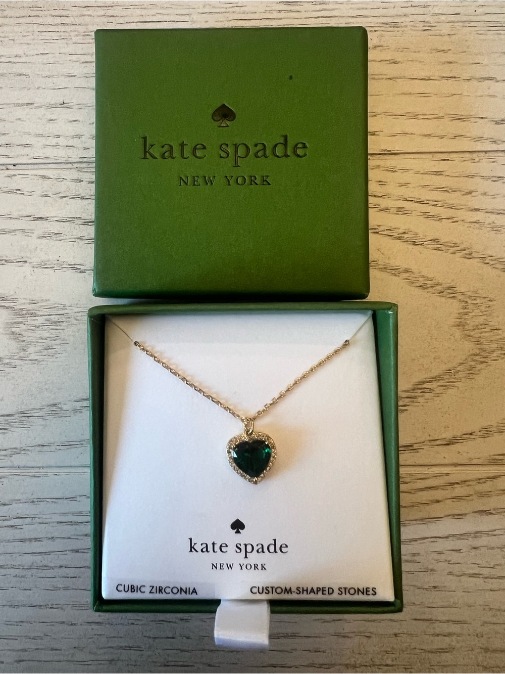Kate Spade Gold Necklace with Custom-Shaped Emerald Green Heart Pendant NEW!